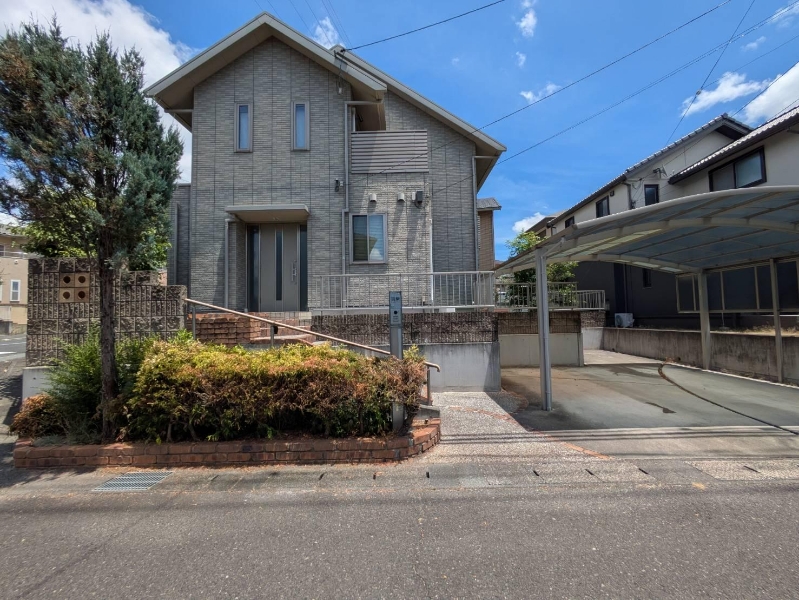 岡山県岡山市北区津高台３丁目