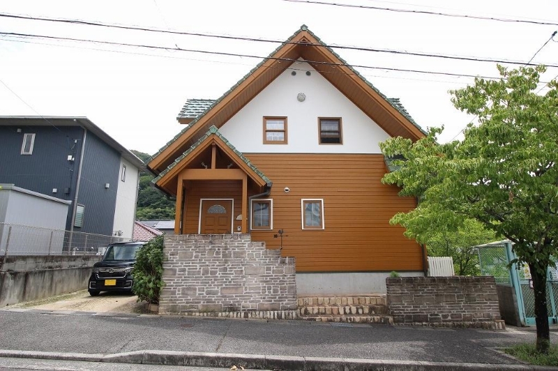 岡山県岡山市北区津高台２丁目